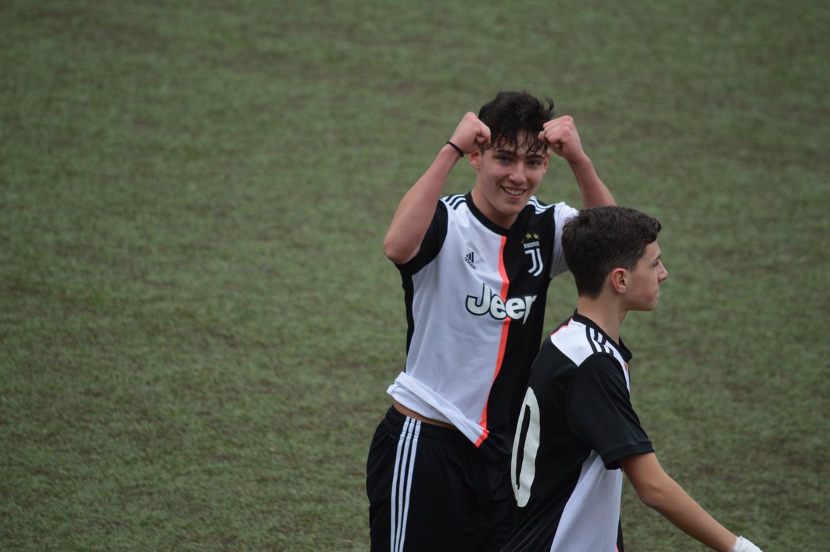 GiovaniBN's tweet photo. 📸 FOTOGALLERY - Campionato Under15, Virtus #Entella - #Juventus 0-1 (#Vacca): le immagini dei giovani bianconeri.

➡️ https://t.co/0gQCYQtdxs #EntellaJuve https://t.co/zsB1AXd0I4
