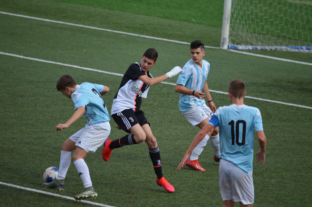 GiovaniBN's tweet photo. 📸 FOTOGALLERY - Campionato Under15, Virtus #Entella - #Juventus 0-1 (#Vacca): le immagini dei giovani bianconeri.

➡️ https://t.co/0gQCYQtdxs #EntellaJuve https://t.co/zsB1AXd0I4