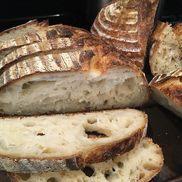 schelske's tweet photo. Holy Moly! Did we ever add the right person to our gaming group. This sour dough is as good as anything Iโve ever had. #dungeonmaster #ttrpg #gottahaveahobby #breadisgood https://t.co/YdIUpcOyJY