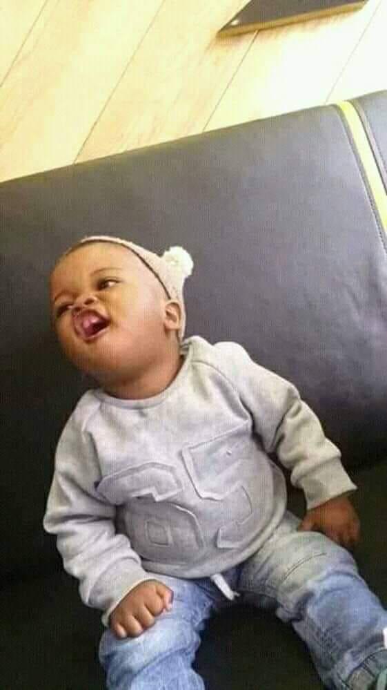 unathi123's tweet photo. Where can I find a friend like Lorna 💚🧡🧡💚 #ReaTsotellaMonday https://t.co/MVgKuTJdB7