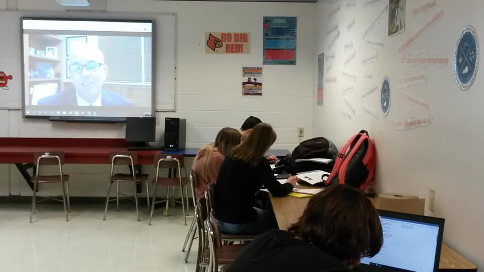 wayne_jag's tweet photo. WCHS JAG students viewing/working on real world career research. https://t.co/4v6OCSkuwt