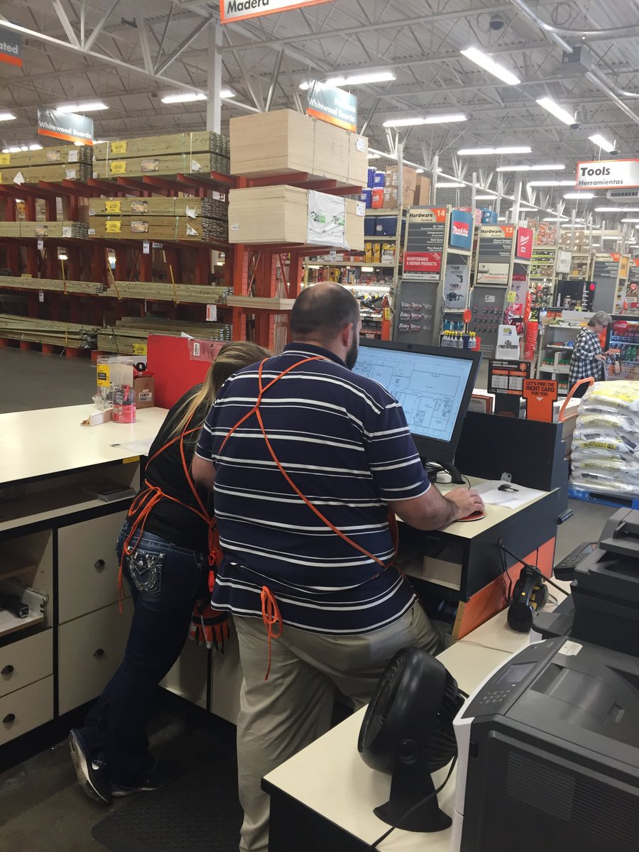 This is what teamwork is. PASA Ben teaching PASA Ashley how to read and interpret blueprints for his Pro’s doors. #probusiness #teamworkequalshappypros ⁦<a href="/thd8531/">EHD</a>⁩