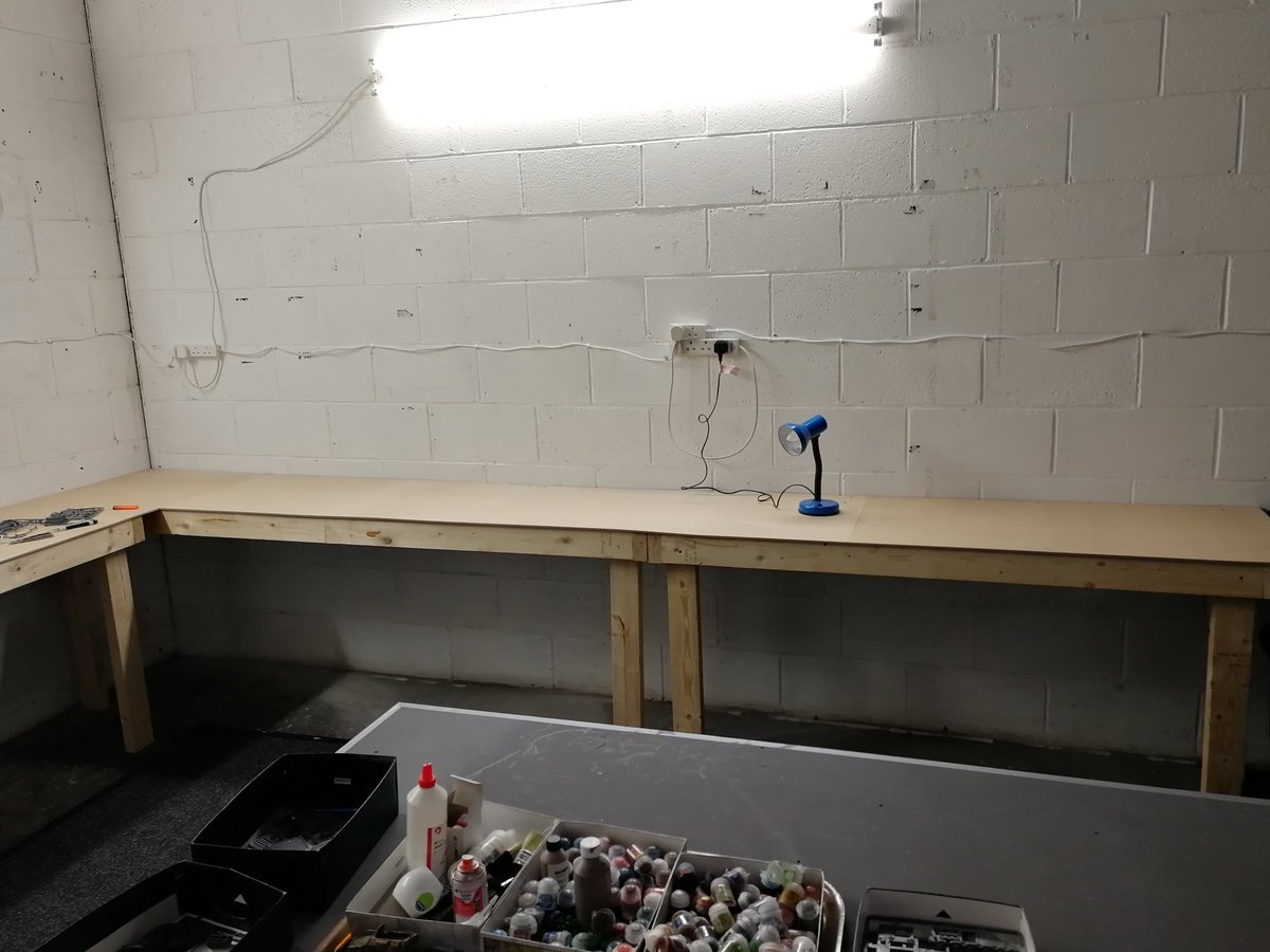battlebunkerltd's tweet photo. Dedicated hobby area finally added. Had to rearrange a few things at the back of the shop to fit it but place looks a lot better now https://t.co/nUzj5Vlzol