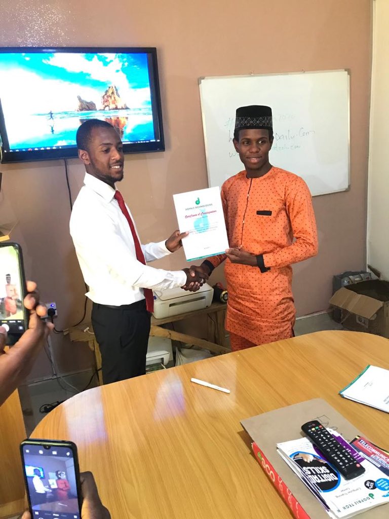 A_Y_Tahir's tweet photo. Digital marketing and branding workshop organized by #dopalstech on Saturday for #jewelentreprenuers. #dopalstech2020 @DrIsaPantami @KashifuInuwa https://t.co/2RNwJt8of9