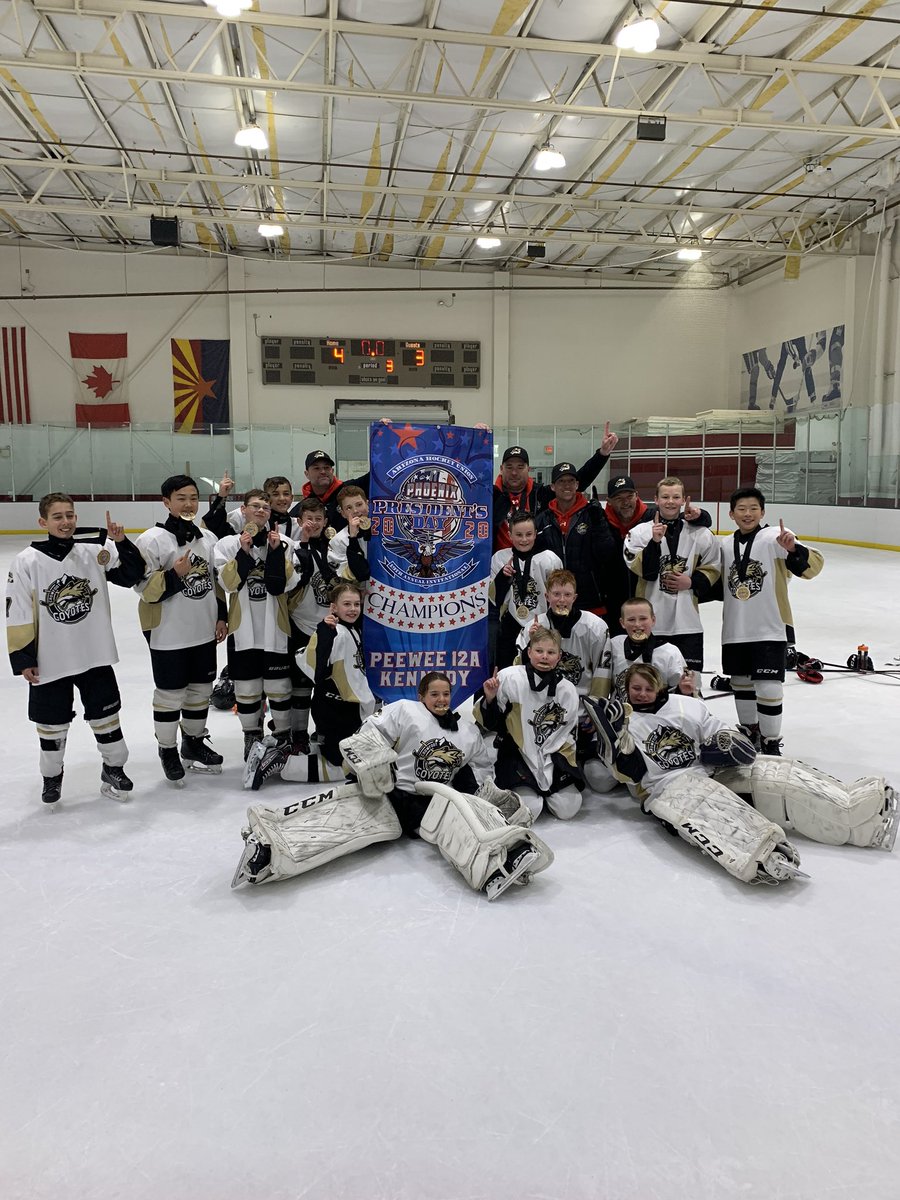 Crowfoot Coyotes PeeWee1 tweet media