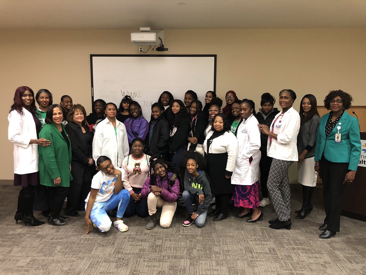 HennepinHC's tweet photo. Honored to host these bright minds today. We hope these wonderful students choose a career in healthcare! #futureinhealthcare π π₯Ό π π₯ https://t.co/GYDOFYzbLn