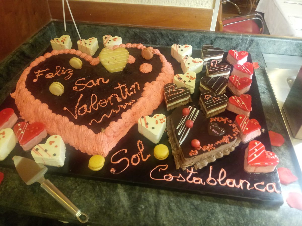 RaulAlvarezGal1's tweet photo. @SolCostablanca Hay una forma mas dulce de disfrutar San Valentin? Te esperamos en Sol Costablanca! #SolCostablanca #Solbymelia #SanValentinDay https://t.co/rALqZwsW60
