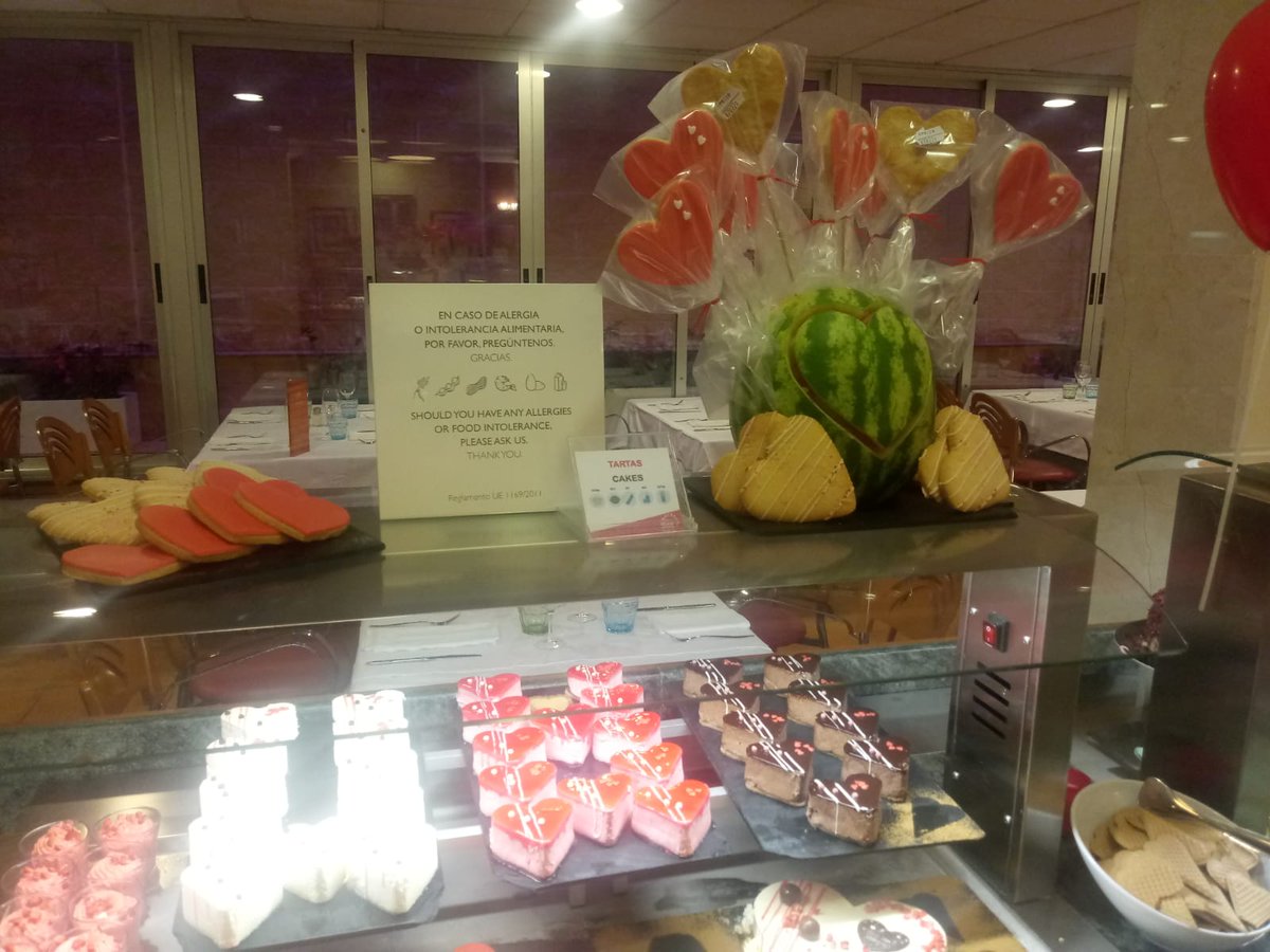 RaulAlvarezGal1's tweet photo. @SolCostablanca Hay una forma mas dulce de disfrutar San Valentin? Te esperamos en Sol Costablanca! #SolCostablanca #Solbymelia #SanValentinDay https://t.co/rALqZwsW60