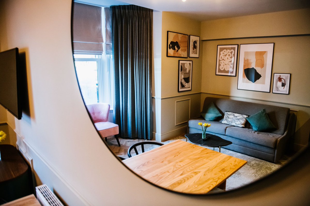 JebsonCreates's tweet image. Sneak peek of the images I created for Luxury 5 Star Aparthotel @hyhotels #luxuryhotel #jamesjebson #interiorsphotographer