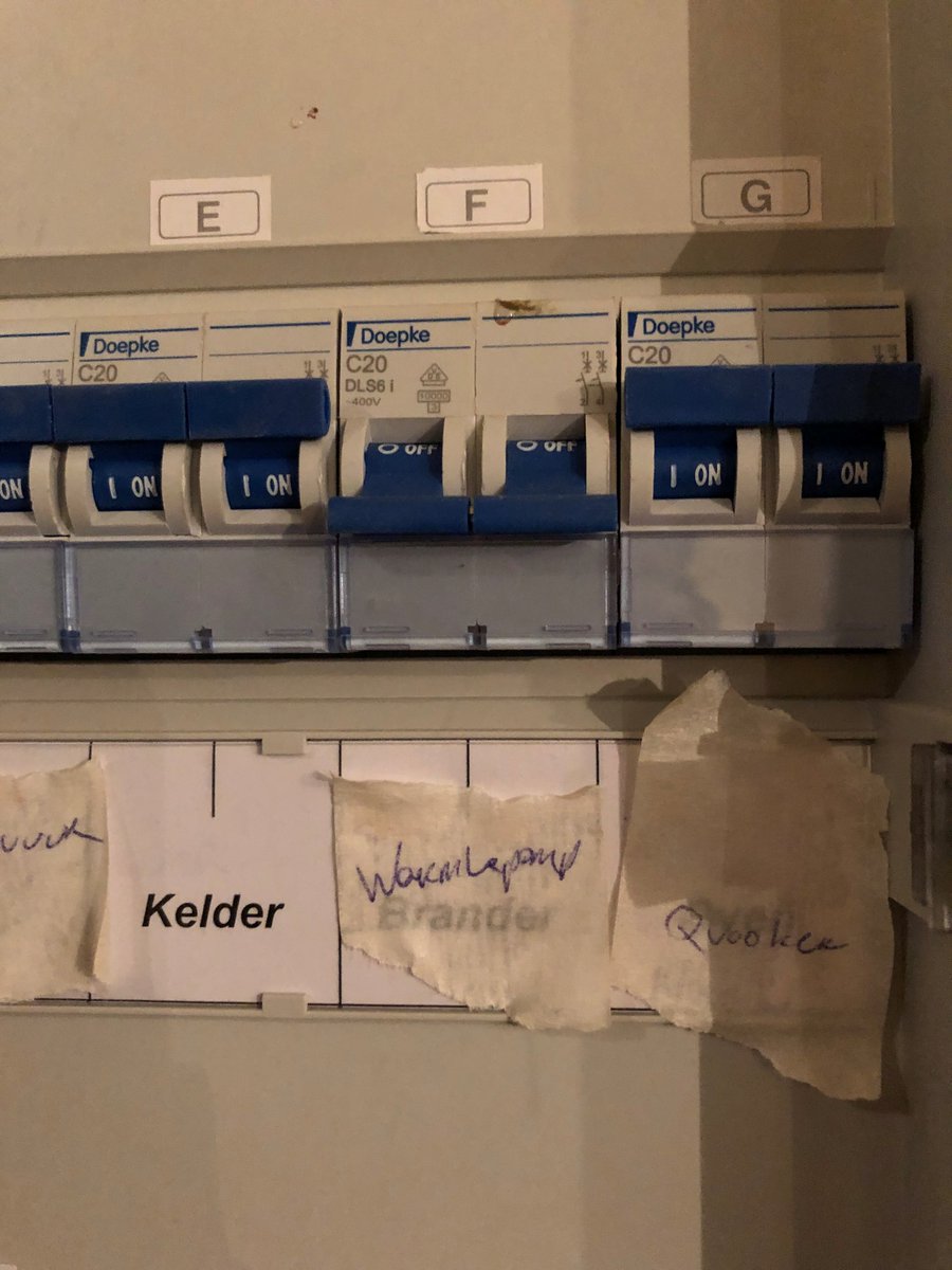 MichelEcoTech's tweet photo. #Leuven Wilsele renovatieproject: Ketel vervangen door #GSHP geothermische warmtepomp met geïntegreerde boiler en passieve koeling. #Decarbonisation #RESCERT #Premie #VerwarmenEnKoelenUitJeTuin #Energyefficiency https://t.co/61oaXxfbAN