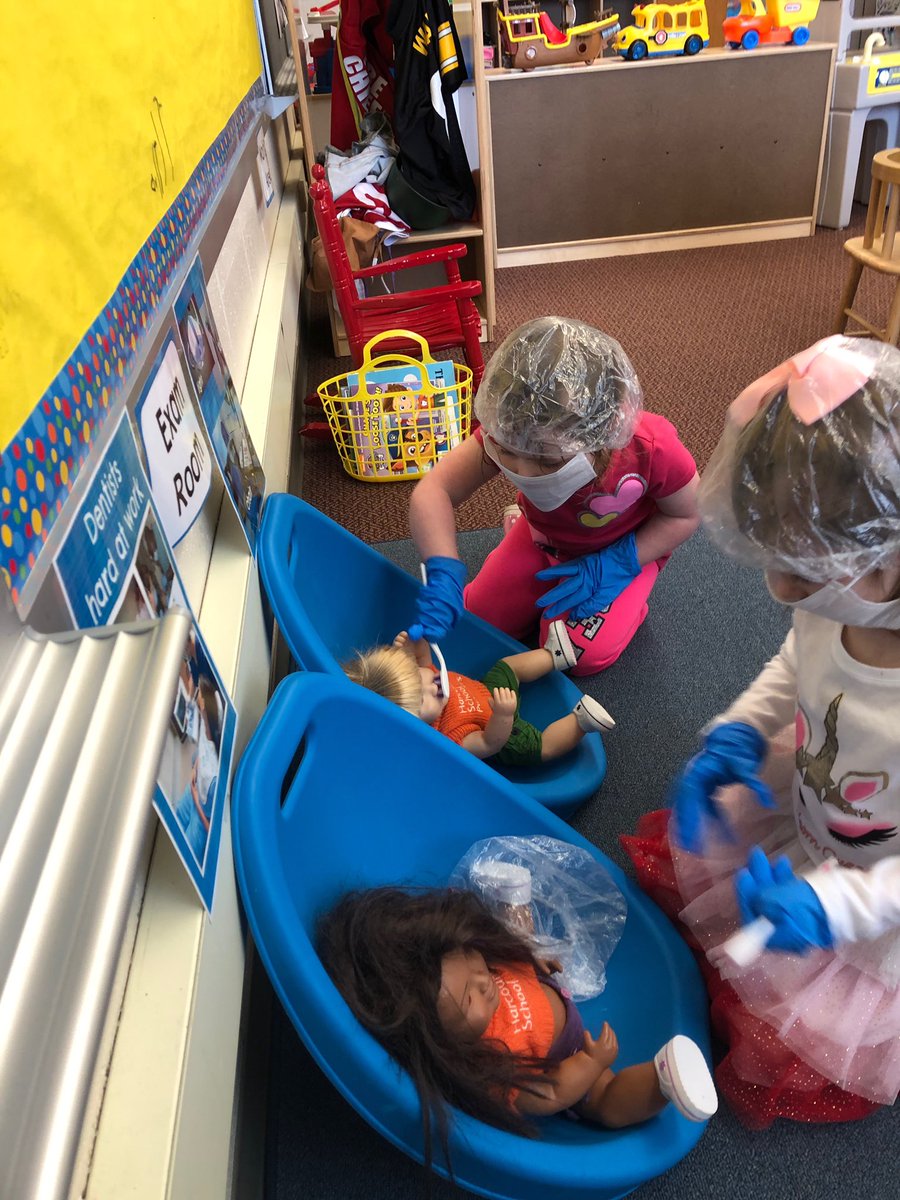 MCSCSchools's tweet image. Dental week at @westviewes  PreSchool!  So much enthusiasm and eagerness to learn! MCS is proud of our staff and students! #tribeofexcellence #MCS1