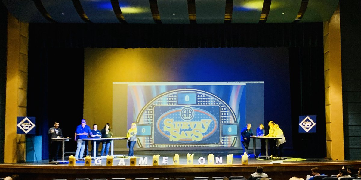 Hernandez5thCE's tweet photo. Game On!!! #AHISDMyStory 💙💛 https://t.co/FuSU8azQbn
