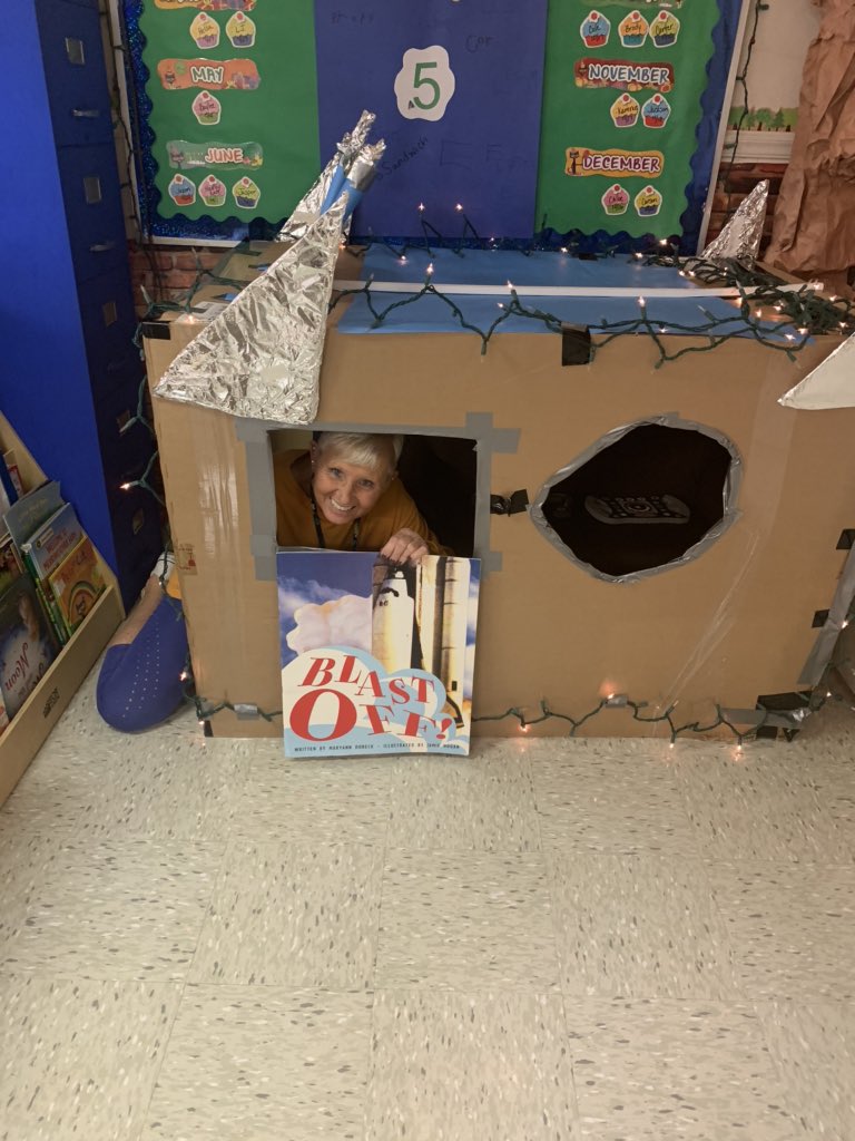 1Ms_Sandwich's tweet photo. We have had the best tome getting our “space station” ready for blast off tomorrow morning. Can’t wait for the kids to see it! @WatwoodElem @KathyLiner #WinningatWatwood #prekrocks https://t.co/qmbLi0nAmr