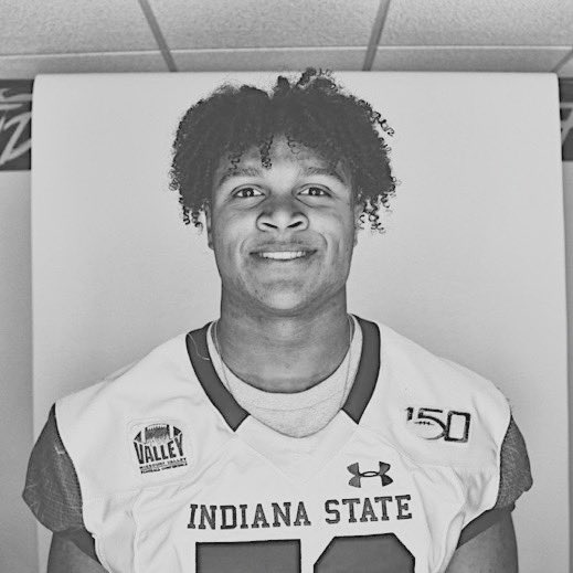 brownieboy202's tweet image. Had an amazing day at ISU this weekend. Special thanks to @CoachYoungISU @MarkSmithISU @CmalryMallory @SycFBRecruiting  for the invite! Truly blessed🔵 #TimeToFear21 #FearTheForest #ThePeople #GoTrees