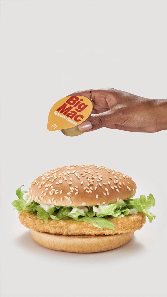McDonaldsParade's tweet photo. Limited time only https://t.co/2ynDxRQRwr