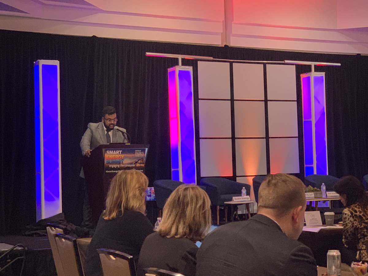 Keshav Jaiswal from <a href="/ParksAssociates/">Parks Associates</a> presenting on incentives for consumers &amp; how utilities can better engage consumers for #DR &amp; #EE programs. #SmartEnergy20