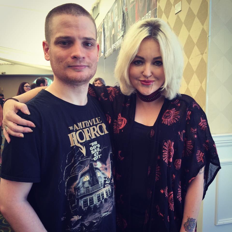 RobbyRobJames's tweet image. Happy Birthday @Knighttues 🎁
Have a great day ❤️💚
.
.  
@MonsterManiaCon 
#anightmareonelmstreet #anightmareonelmstreet4 #tuesdayknight #nothorror #horrorfan #horrormovie #monstermaina #freddykrueger