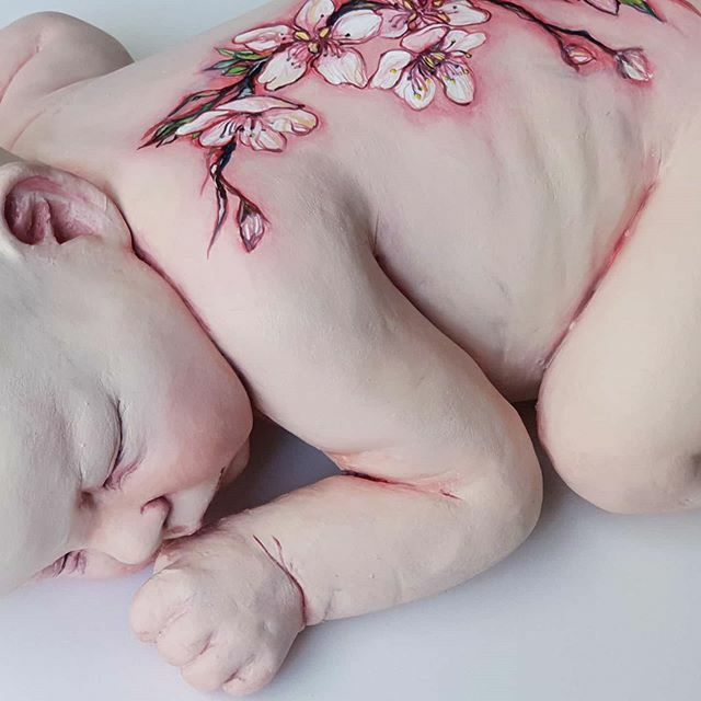 ronitbaranga's tweet photo. "Tattooed Baby", 2020.

#RonitBaranga #Sculpture #Art #TattooedBaby https://t.co/D96lP0DkJd https://t.co/R2uTwH2NKZ