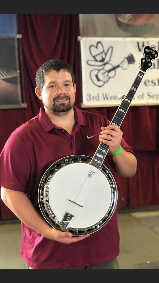 Meet one of our fiddle/banjo competition judges, Weston Stewart! Stewart is an award-winning banjo player from Alabama. He is the 2011 national banjo champion as well as the 2011 Merlefest banjo champion. Join us in welcoming him to Ballyhoo Festival!