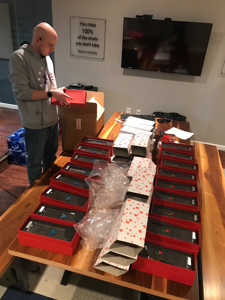 ForexBrokersCom's tweet image. It&apos;s an exciting day for us at the office: the trophies for our 2020 Best Online Brokers have arrived!

Missed our 4th Annual Review of #online #forexbrokers in categories ranging from #platforms to #commissions to #CustomerService ? Here&apos;s the link: forexbrokers.com/annual-forex-r…