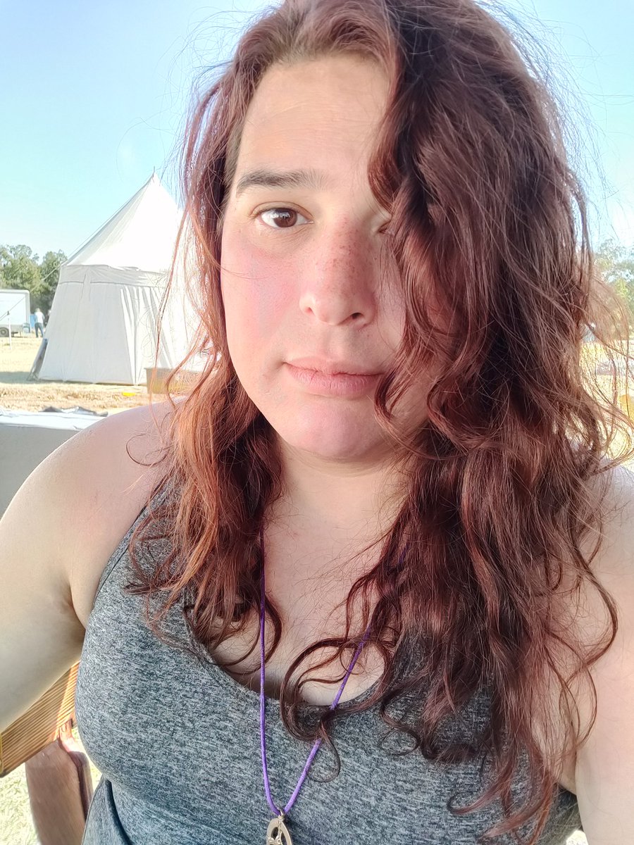OrcValkyrie's tweet photo. Maybe a little too much sun...haha. #scadian #estrellawar2020 https://t.co/Pd3jK1rdbG