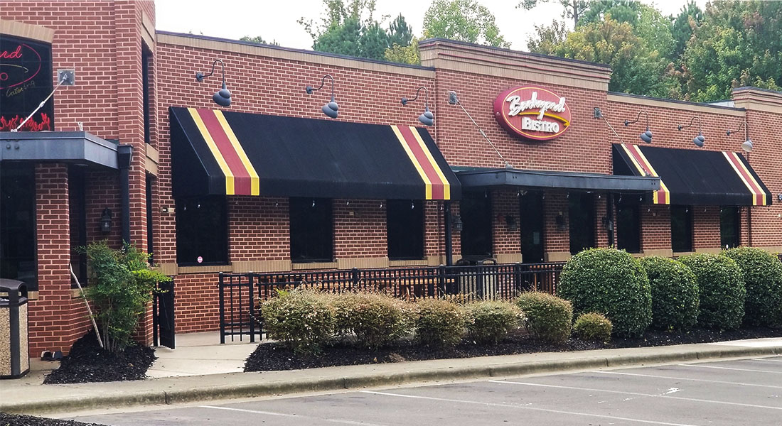 CSiteDesign's tweet image. Our foray into restaurant design began with a well-known location in Raleigh, N.C.; Damon’s Grill (currently Backyard Bistro) near Carter-Finley Stadium.  Click to read: bit.ly/2M30BjQ

#NCState #canes #TakeWarning #restaurants #StadiumSeries #Raleigh #NorthCarolina