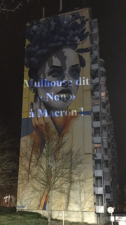 loic_minery's tweet photo. Le PR #Macron vient à #Mulhouse, fait de la com, stigmatise et alimente le vote RN ! Les https://t.co/Zh9RscJyc4.s ne sont pas dupes ! Et sinon l'urgence sociale, l'urgence écolo vous connaissez Monsieur @EmmanuelMacron ?
@EELV @julienbayou @sandraregol 
@68pg @Manu_Delahaye https://t.co/ROUylXdhnV