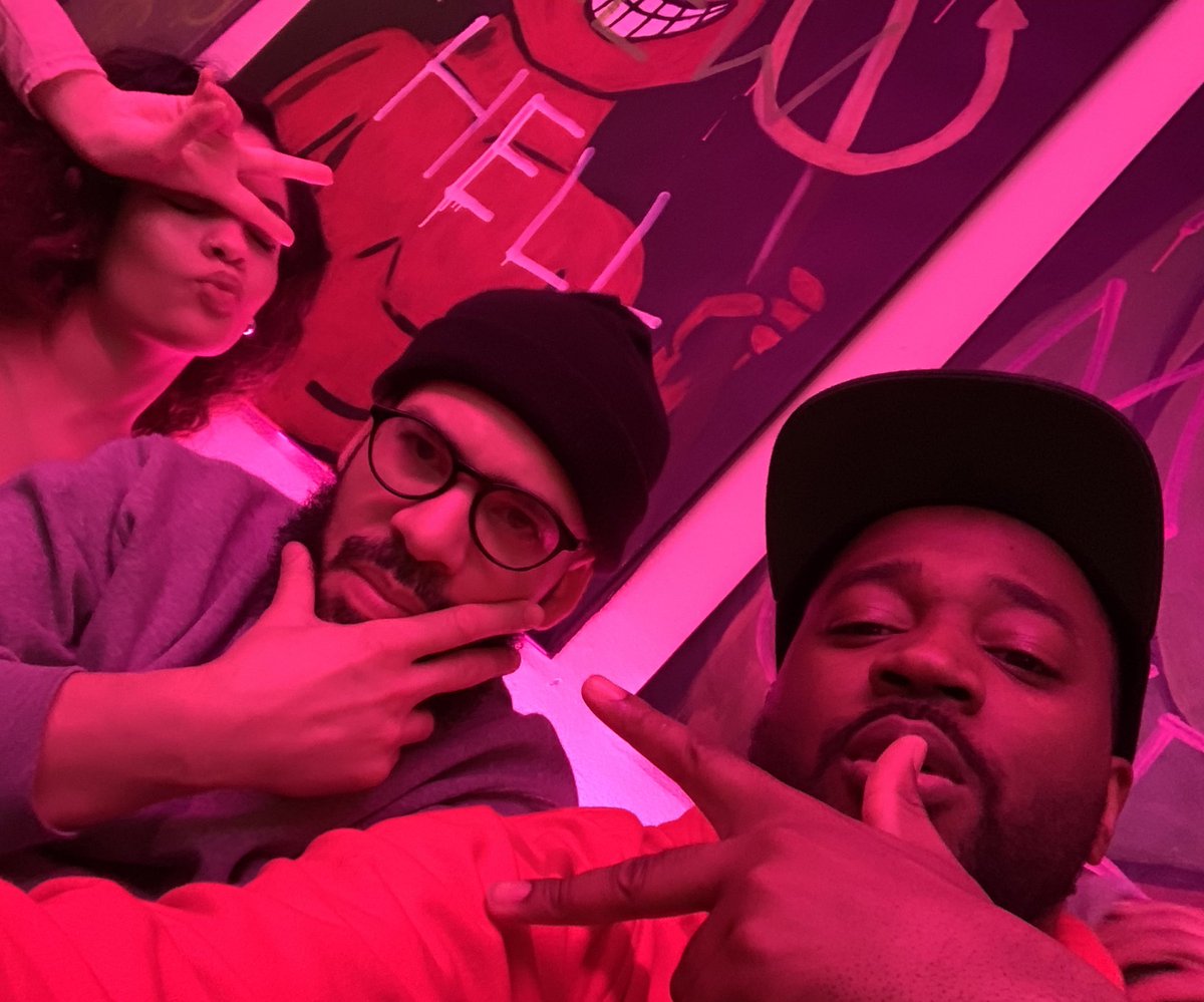 PassPortGIFT's tweet photo. @lgard213 @parksmusic @nenibriana @BlvdBuck Hahaha Got ya bacc Family Over EveryThing !! https://t.co/Gtv5t9ebTx