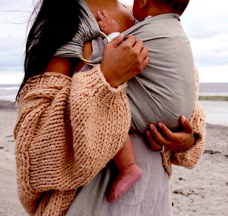 janeritte_'s tweet photo. Front, Side &amp; Kangaroo Carry all possible with our Baby Sling #RitteSling♥️

Wasap 0766727272 https://t.co/2WU5bG3fGw