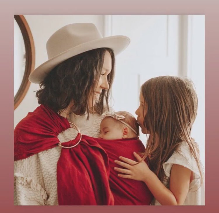 janeritte_'s tweet photo. Front, Side &amp; Kangaroo Carry all possible with our Baby Sling #RitteSling♥️

Wasap 0766727272 https://t.co/2WU5bG3fGw