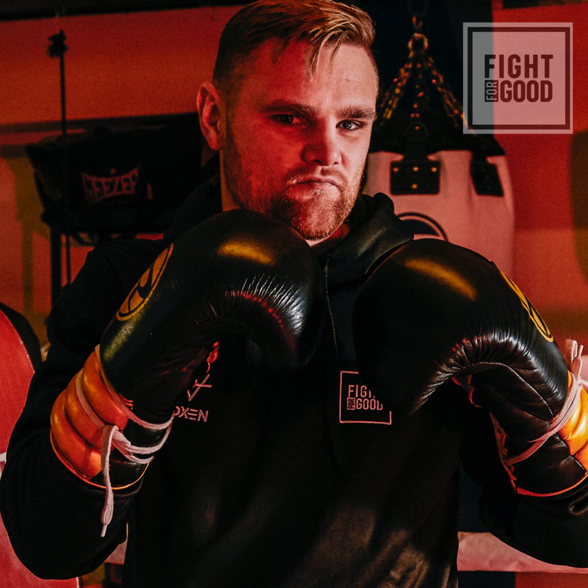 GameChangedCIC's tweet photo. As part of #fightforgood @AndyTownendk_k has been working with young people from #Mexborough in 
@stefybullgym 🙌🏽🥊  
#boxing #ffg #vru #violencereductionunit #sportsocietysuccessnetwork #sportforgood #sssnetwork #boxingworks #stefybull #doncaster #andytownend https://t.co/K9OSf2gtyq