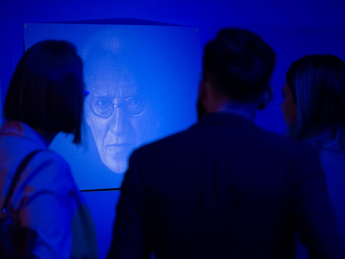 .<a href="/LuckmanArts/">The Luckman</a> at #CalStateLA hosted a reception in celebration of acclaimed artist Tu-2's exhibition, "I to i, Mind to Heart." The exhibit, which also highlights meditation and mindfulness, is on display at the Luckman Gallery through March 14. bit.ly/2OuymLw