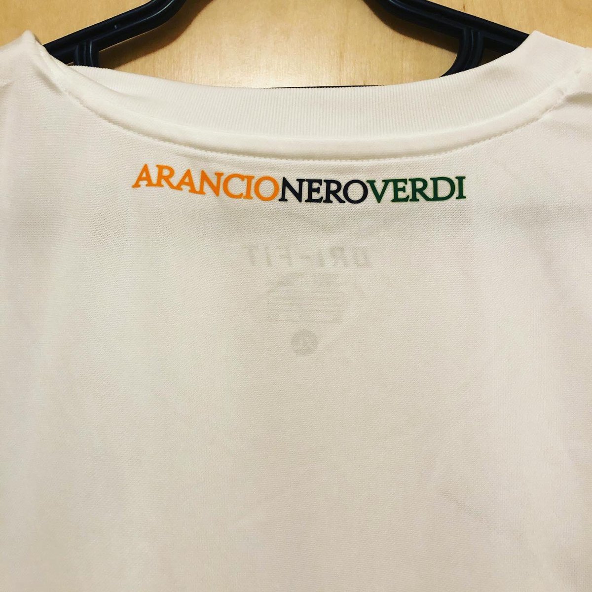. @VeneziaFC_EN Away kit, 2016/17Back from a nasty injury, time to get back in shape and to start showing off my  #footballshirtcollection again! #VeneziaFC has a kit manufacturing deal with Nike, which is a bit unusual for lower-league teams in Italy #ClassicFootballShirts