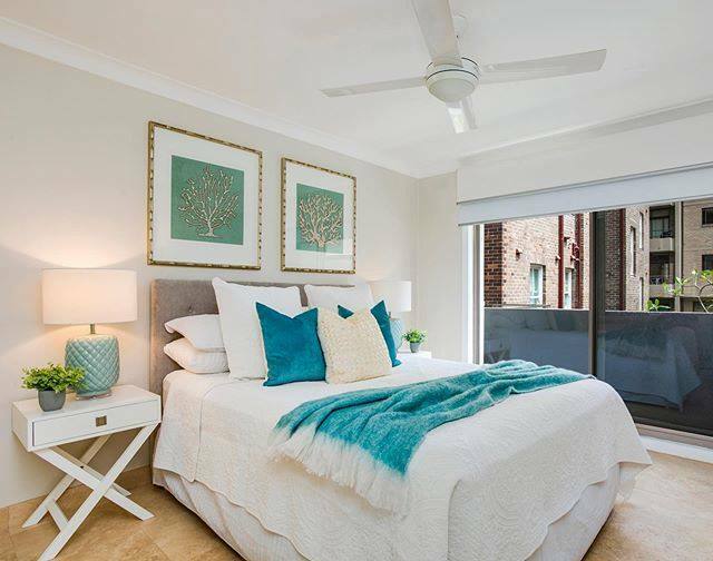 TheLouisaTouch's tweet photo. Coastal calm. Creating a calming feel for this beachside unit bedroom, my favourite artworks thanks to @designerboys #coastal #thefinishingtouchstyling #aqua #bedroomstyle #homestaging #interiors #propertystyling #realestatesydney #styletosell #calmcolou… https://t.co/C1y9dPIpZv https://t.co/KGfSyhVuwz