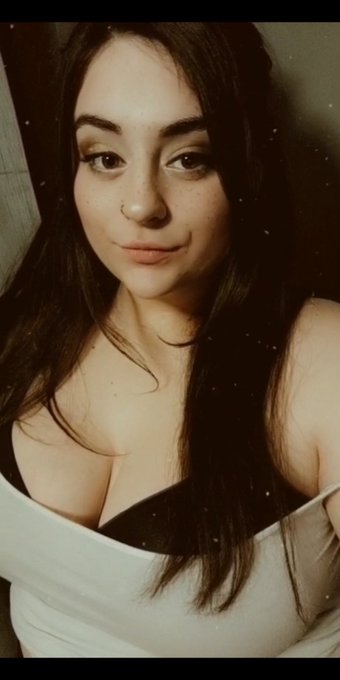 I, your Goddess, is naturally gorgeous.  And when I dress up, I am ethereal. Your simple human mind cannot<a href="/tag/phmodelcontest"class="tags"><span>#phmodelcontest</span></a>