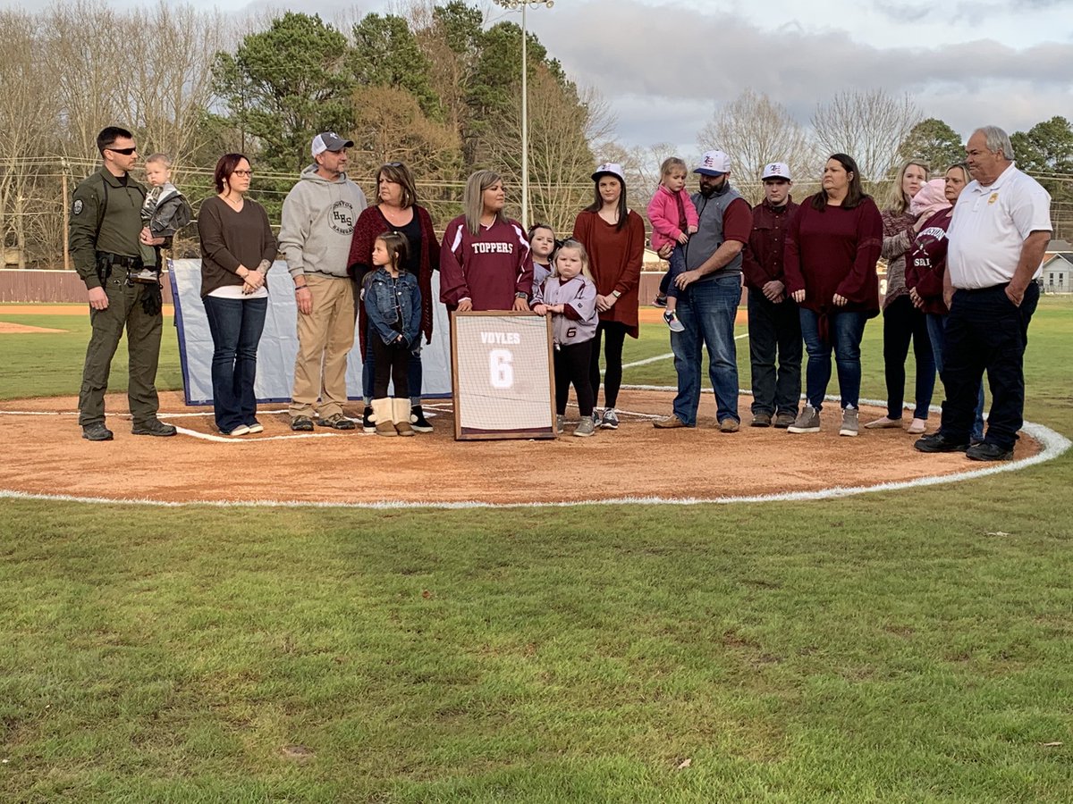 Tom_Eble's tweet photo. .@HHS_Baseball0 honoring the late Jeremy Voyles, a Chickasaw County deputy, former baseball ump, and Houston High School grad who passed away last year #WCBI https://t.co/pHdqw7VHAs