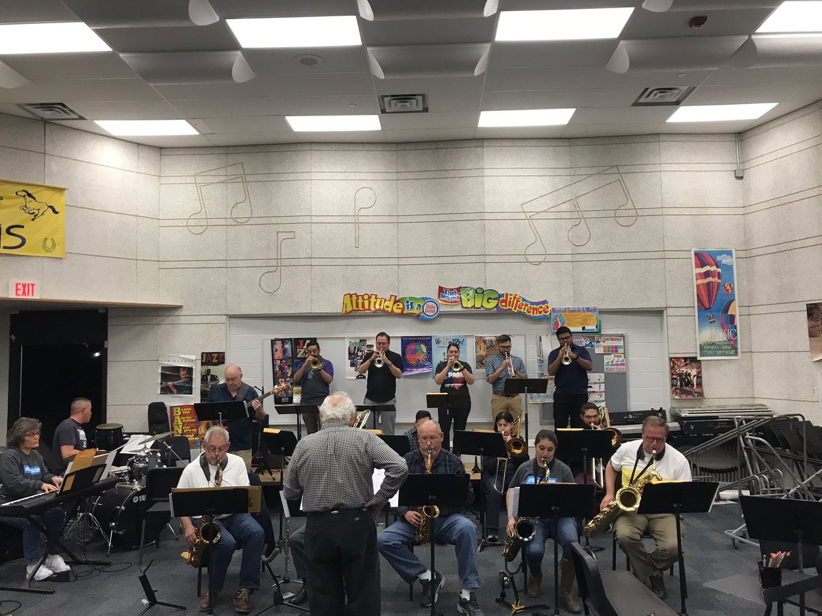 jplflutie's tweet photo. A great rehearsal with the SISD Faculty BIG BAND. Directed by Al Mendez. Featuring our very own Music Teachers and guest artists, Roman Chip, Eddie Terrazas and Mark Saenz. We will be performing at the SISD JAZZ CONTEST next Saturday. ❤️🎶 #SISDFineArts #DreamCreateAchieve https://t.co/Wm6kYm7MzP