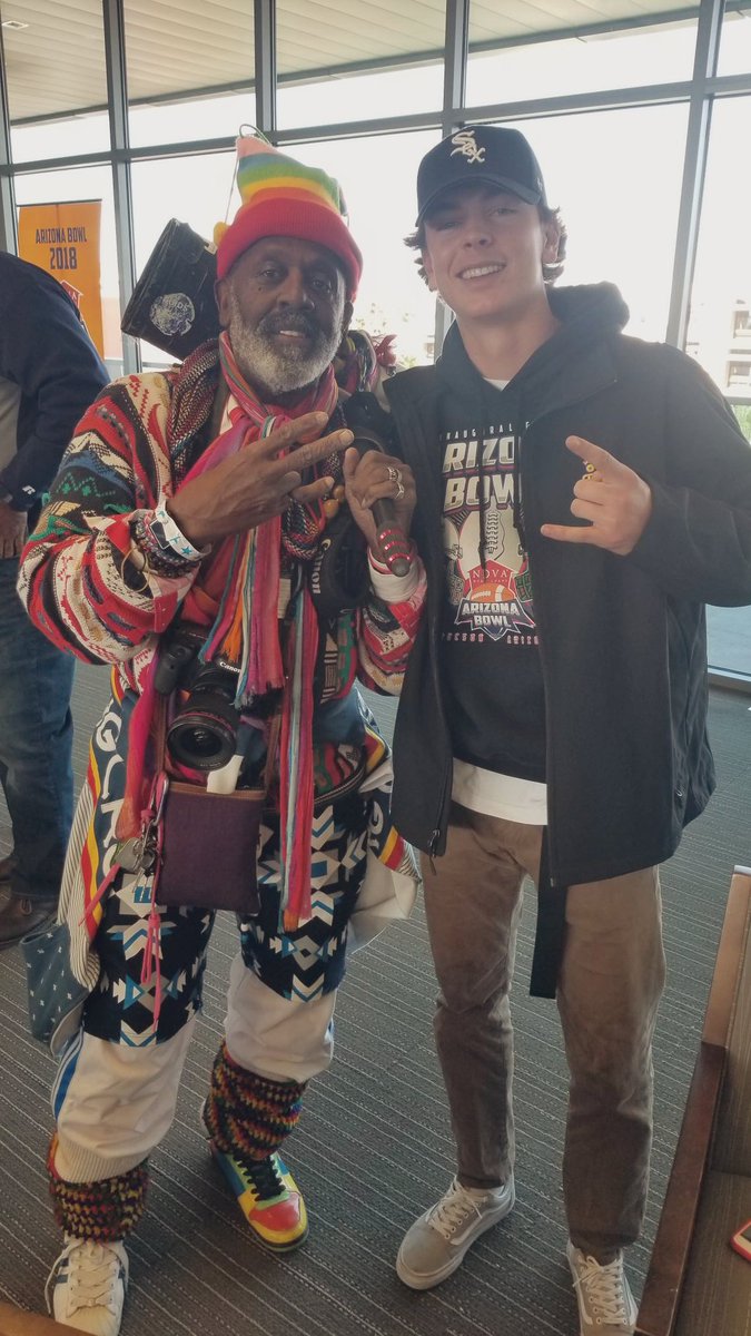 maxbergie5's tweet photo. @22mford cmon this guy right here is actually a beauty https://t.co/Nn4iHtUC4U
