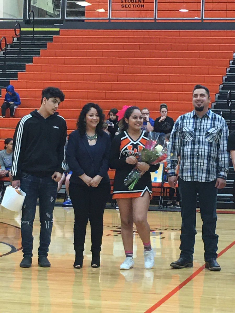 WHS_TigerCheer's tweet photo. 2020 Winter Senior Night 🎉
Part 3
@WvilleSports @WayTigerPR @WaynesvilleHigh https://t.co/paunLlAEo9