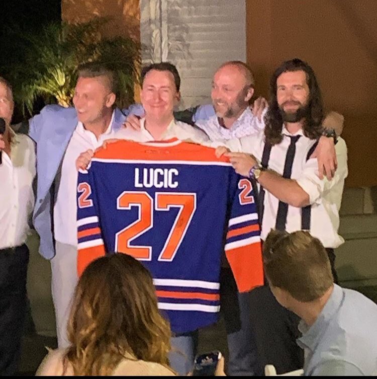 jsnow124's tweet photo. @27MilanLucic @NHLFlames my in-laws from Edmonton thought the below would be a great wedding gift... as you can see I’m not convinced on that. Any chance we can switch it out for a Lucic Red 17 Tarp?! #willdonatetokassian https://t.co/HCdiWo1FsS