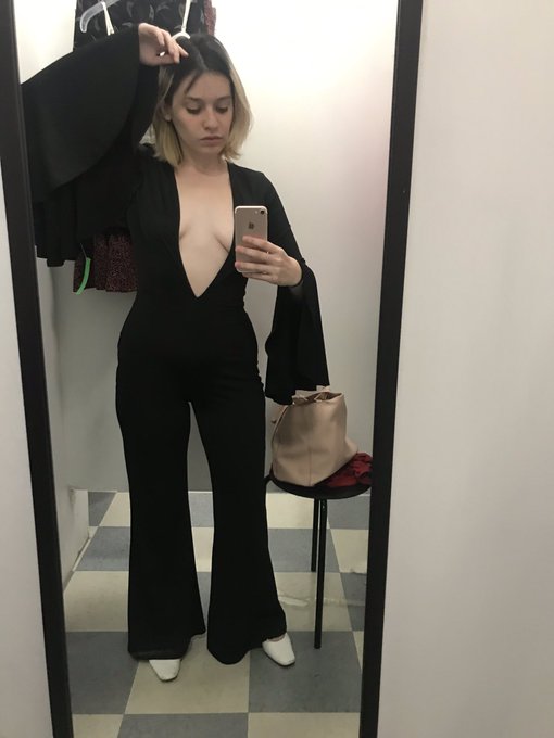 PSA: I&rsquo;m going through a breakup and need a few things. Any tips are appreciated. https://t.co/VFYWK<a href="/tag/mvsales"class="tags"><span>#mvsales</span></a>