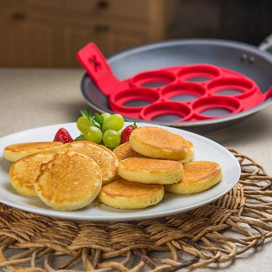CrisvanLStore's tweet photo. Silicone Pancake Maker

Flip Cooker - the fast, easy and fun way to make perfect pancakes every time! The Flip Cooker flips multiple pancakes at the same time and without the mess.

For more information Click Here---->https://t.co/IYDa9pmvl7 https://t.co/fBRYDEySGw