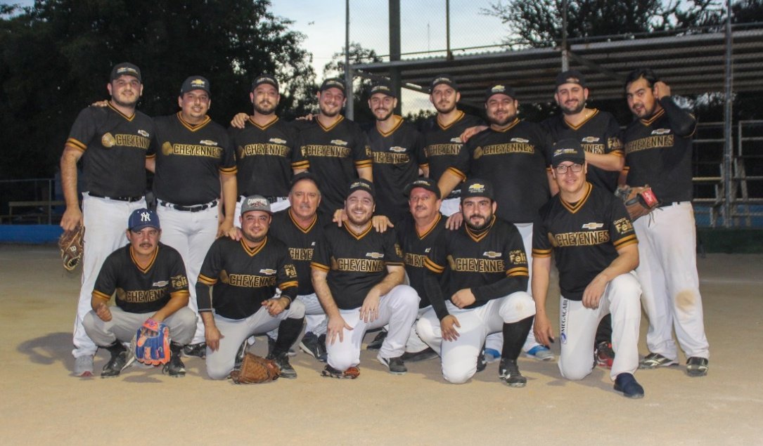 FelixSoftball's tweet photo. Somos Cheyennes, somos #GrupoFélix https://t.co/bQnQvooPf5