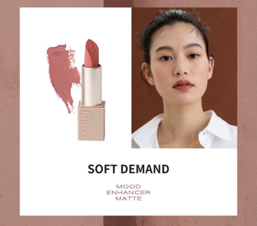 usayoshi_hatena's tweet photo. オマケで貰ったhinceのマットリップ　#SOFTDEMAND は、結構明るめのサーモンピンクコーラル。
はじめ「アッ...私この色苦手かも...」って嫌煙してたんだけど、
最近になり『確かに明るめ可愛めなんだけど、絶妙に落ち着いてもいて結構いい感じ』だと思いはじめた。
なぜだろう？hinceだからかな🤔 https://t.co/z4Lew6MHyQ