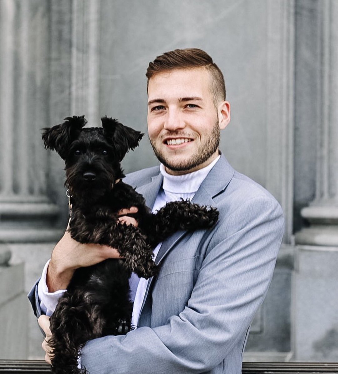 SGTVNews4's tweet image. Zach Crawford - Vice President: THREAD