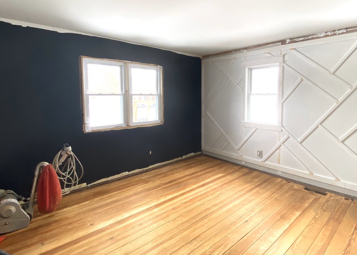 BeckStreetHouse's tweet photo. Ploppin’ our fat asses on the couch after a long day of sanding these floors. #TheBeckStreetHouse https://t.co/xJJ3dem7Ky