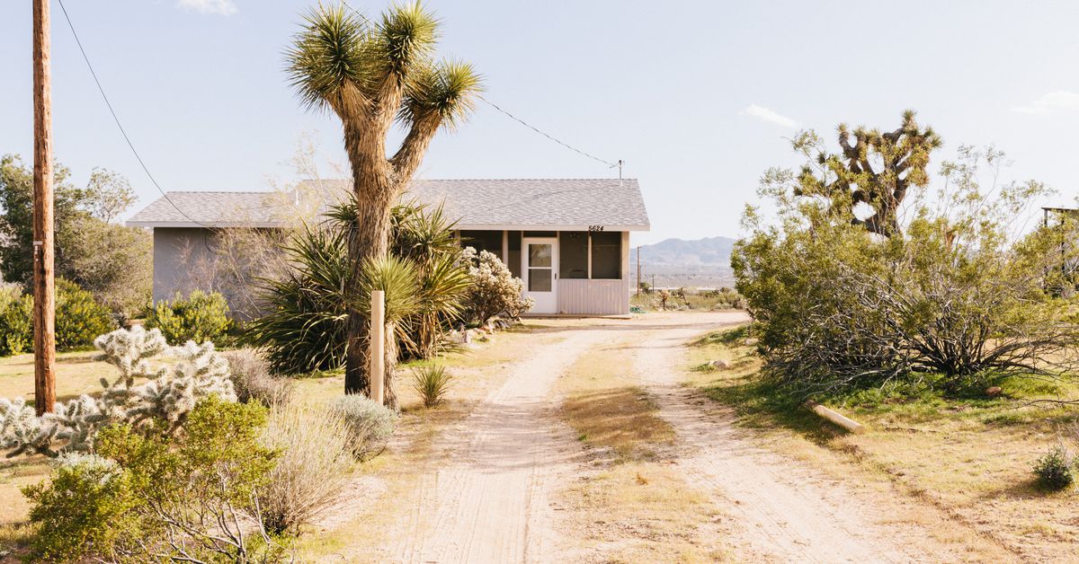 Is a homeowners' association right for you? curbed.com/2016/9/30/1312…