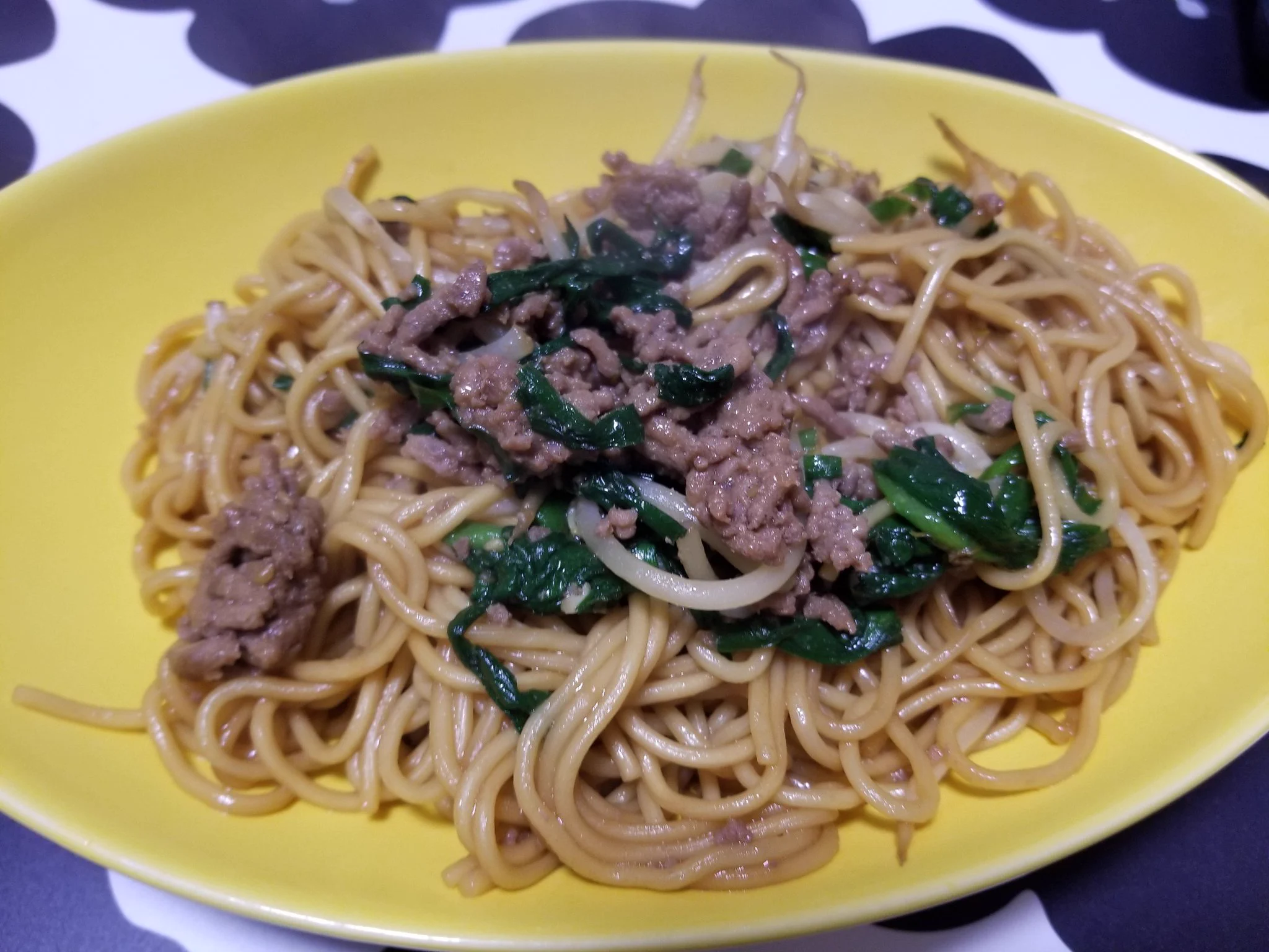 もやし追加して作りました♡
叙々苑のタレがいい仕事してくれました！  