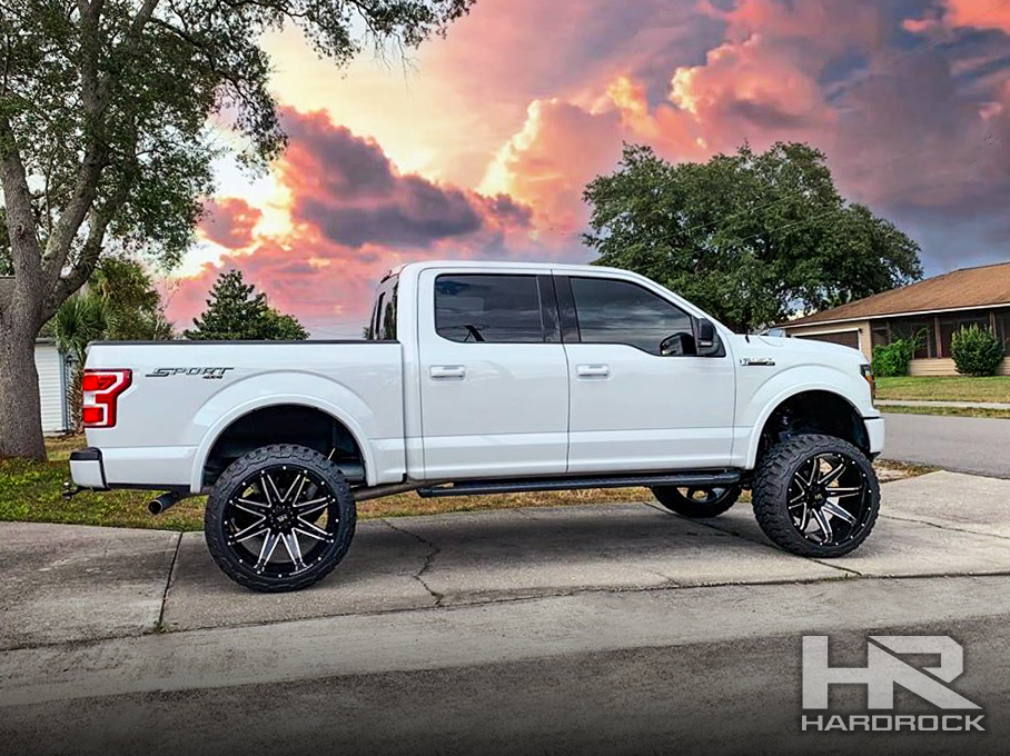 hardrockoffroad's tweet photo. 24x14 H502 PainKillers on @blakepetty9’s Ford F-150.👌
#hardrockoffroad #hardrockwheels #hardrockoffroadwheels #h502 #painkillers #24x14 #wheels #2footers #offroad #offroadwheels #lifted #ford #f150 #fordf150 #liftedford #liftedfords #fordtruck #fordtrucks https://t.co/D5hIAAqJM0