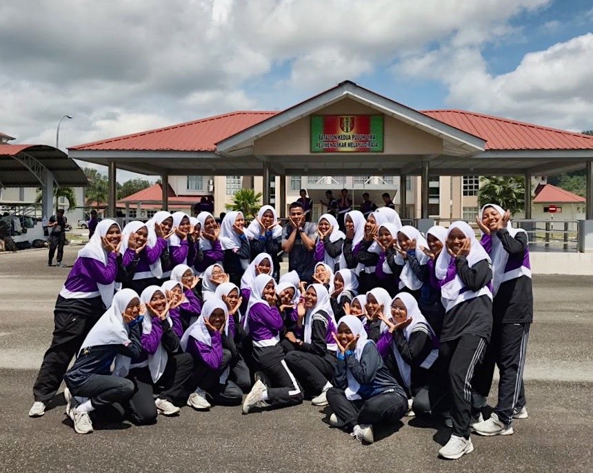 cempakabiru_'s tweet photo. I would say it’s a lie if not in any of us want to give up but sokongan &amp; dorongan jurulatih is what would make us to stay and carry on with the training✨💪🏼 #especiallyme 🙄 https://t.co/6w8BAR9sKQ